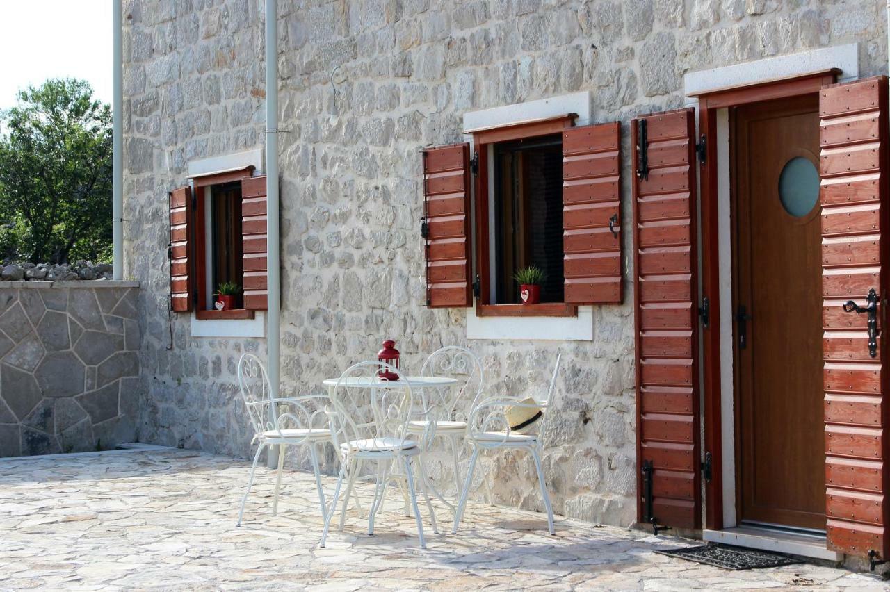 Stone Cottage Aria Velika Čista Εξωτερικό φωτογραφία