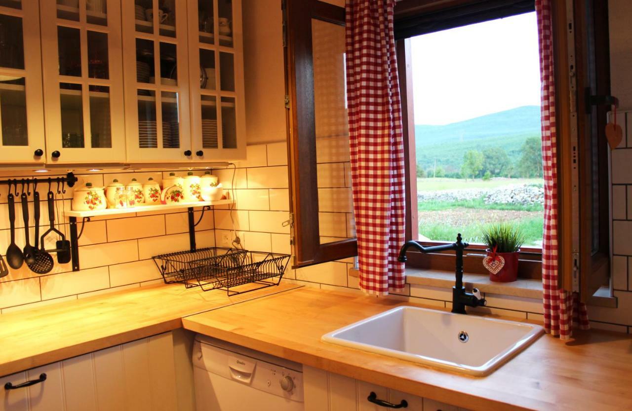 Stone Cottage Aria Velika Čista Εξωτερικό φωτογραφία